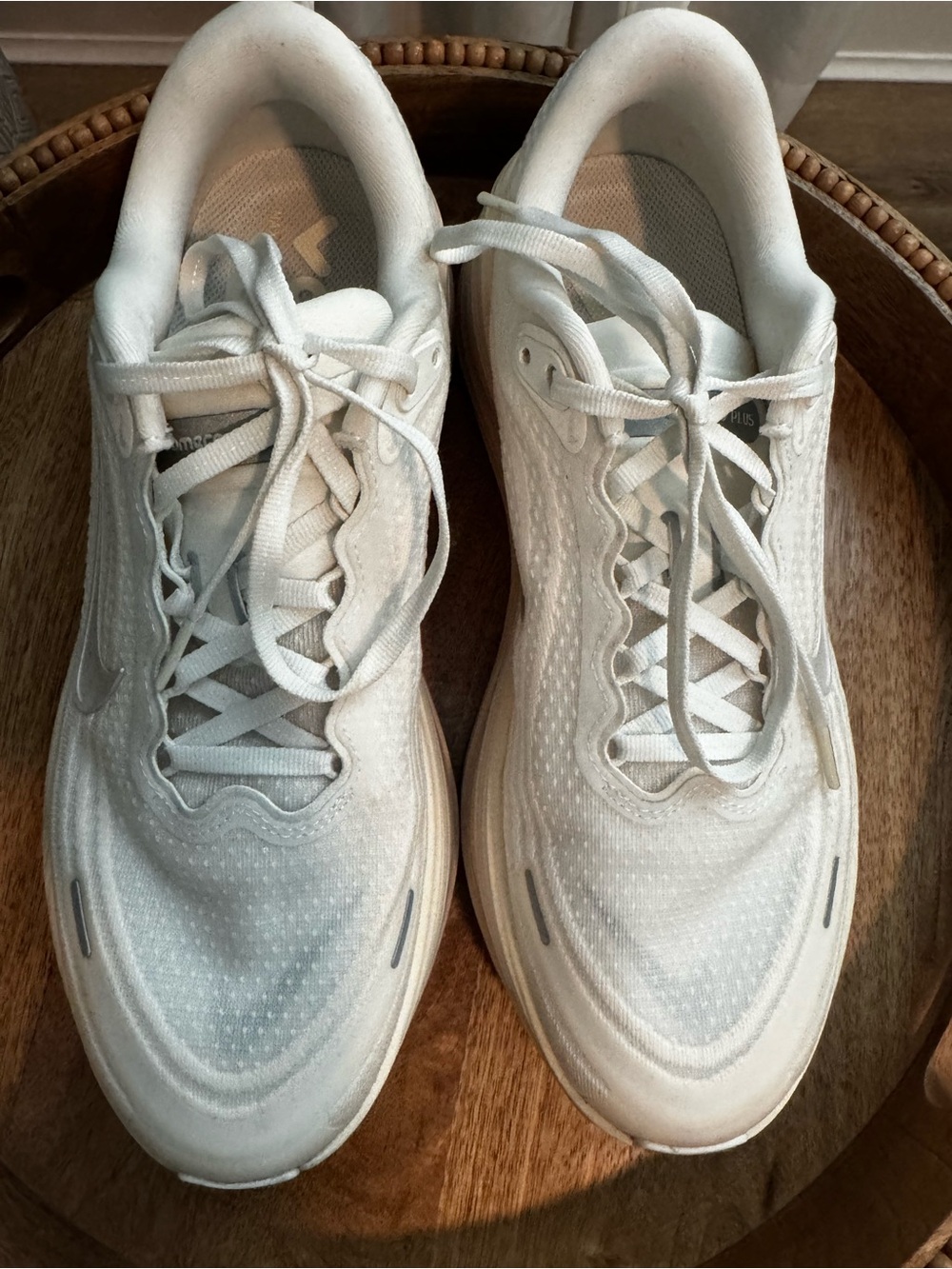 Women’s Nike vomero plus running shoes